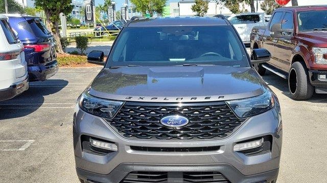 2023 Ford Explorer ST-Line