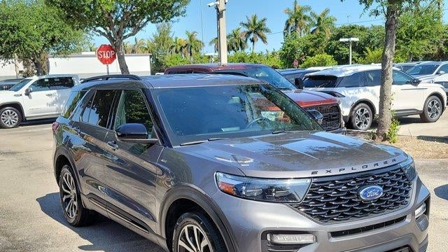 2023 Ford Explorer ST-Line