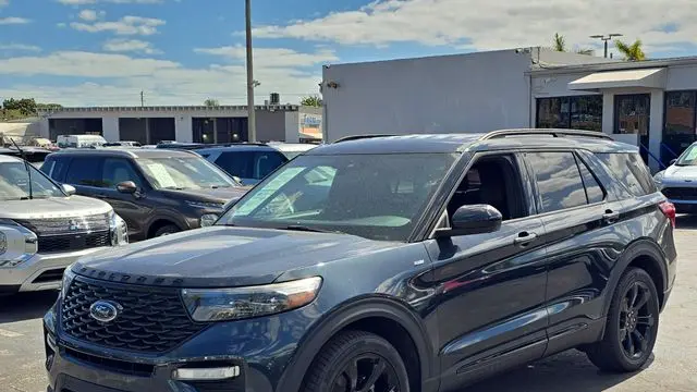 2023 Ford Explorer ST-Line