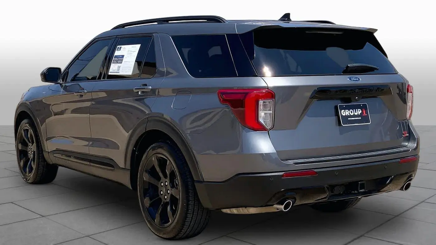 2023 Ford Explorer ST-Line