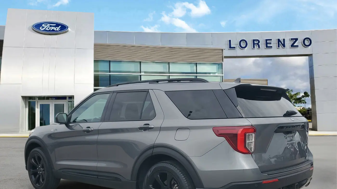2023 Ford Explorer ST-Line