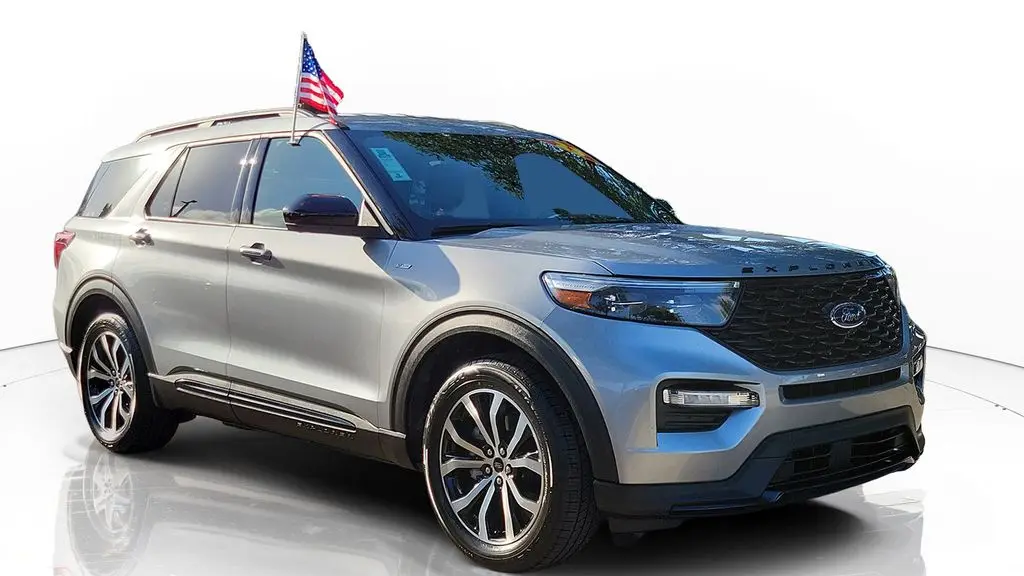 2023 Ford Explorer ST-Line
