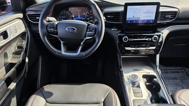 2023 Ford Explorer ST-Line
