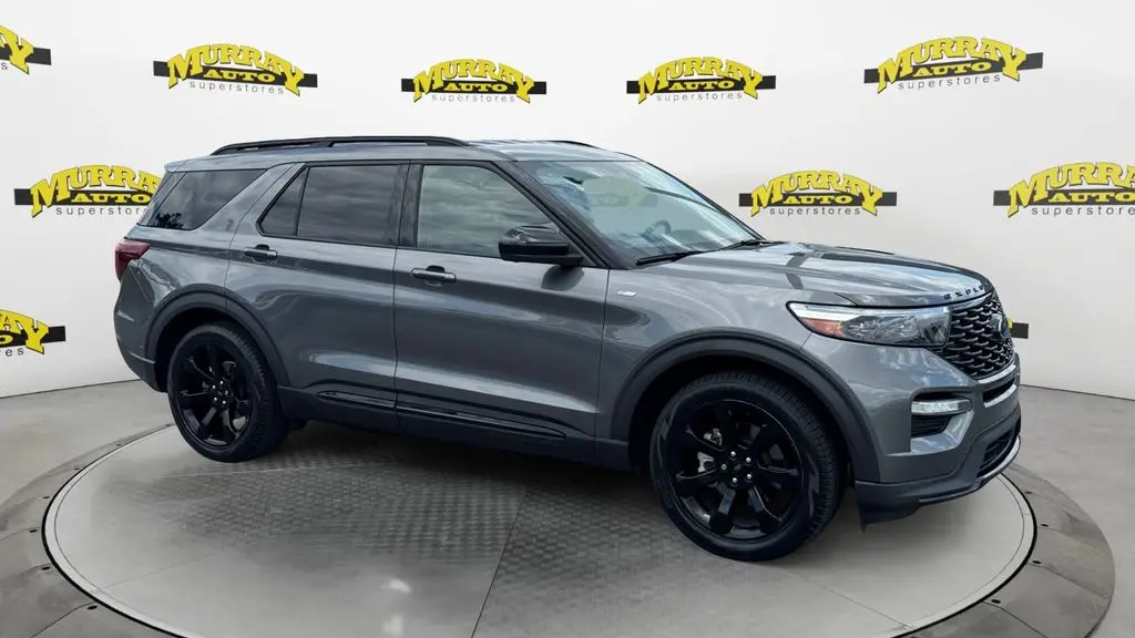 2023 Ford Explorer ST-Line