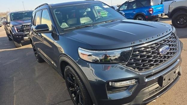 2023 Ford Explorer ST-Line