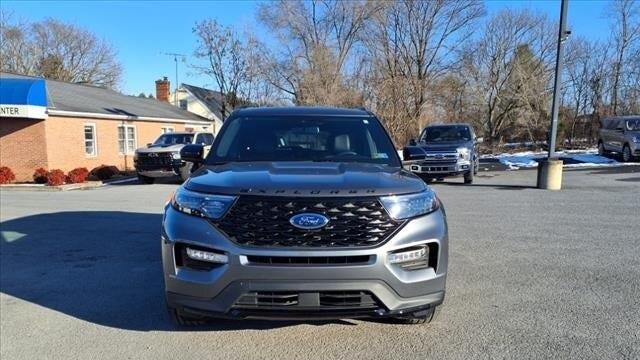 2024 Ford Explorer ST-Line