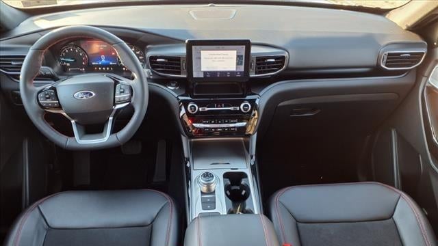 2024 Ford Explorer ST-Line
