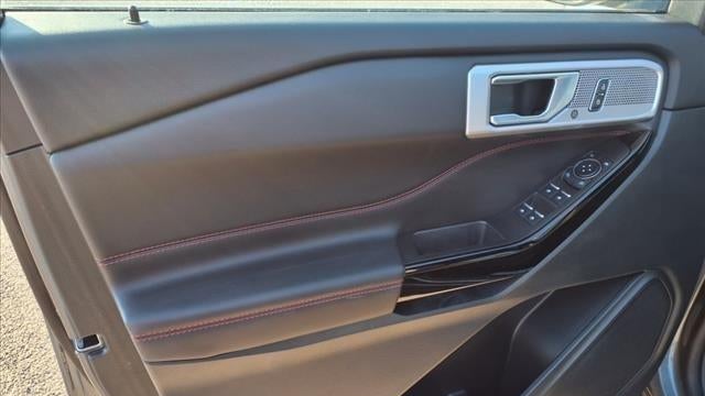 2024 Ford Explorer ST-Line