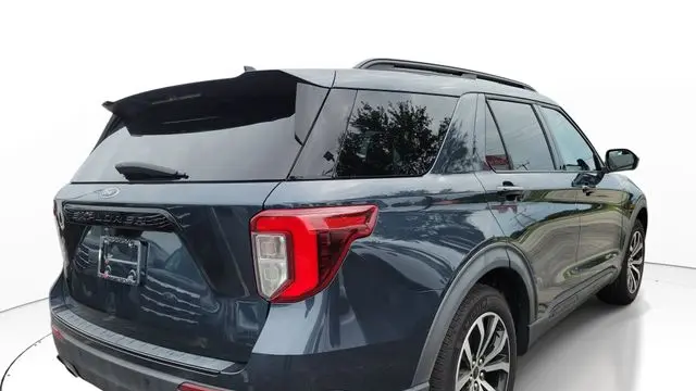2022 Ford Explorer ST-Line