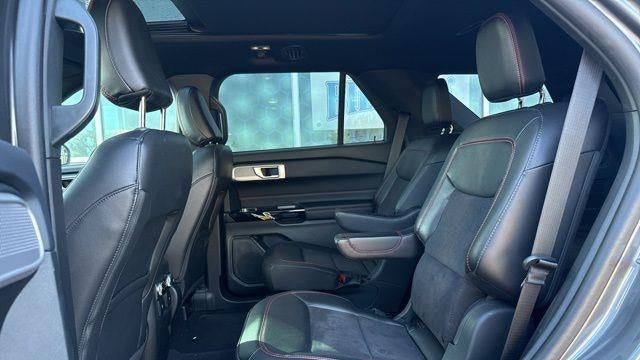 2024 Ford Explorer ST-Line