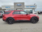 2023 Explorer Thumbnail 3