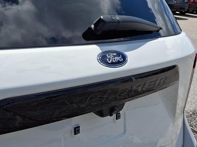 2022 Ford Explorer - $28,796