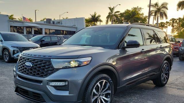 2022 Ford Explorer ST-Line