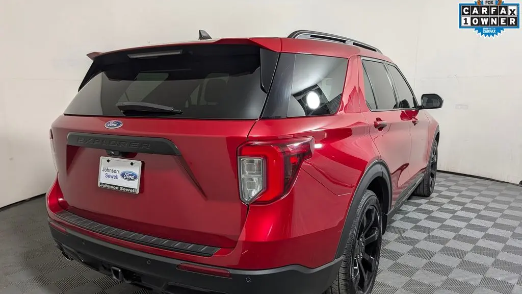 2024 Ford Explorer ST-Line