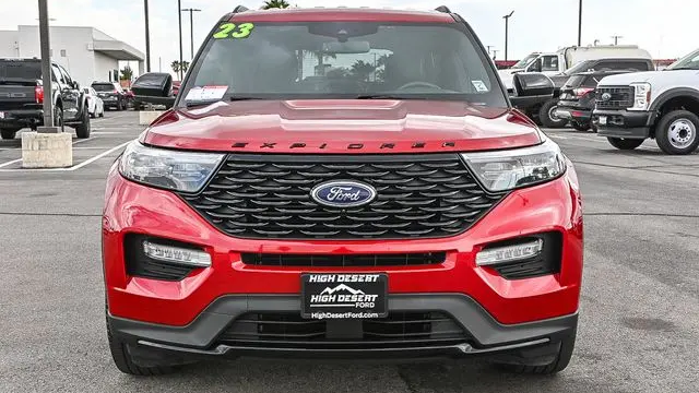 2023 Ford Explorer ST-Line