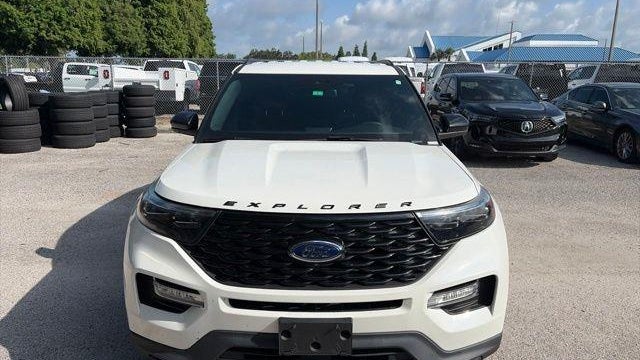 2023 Ford Explorer ST-Line