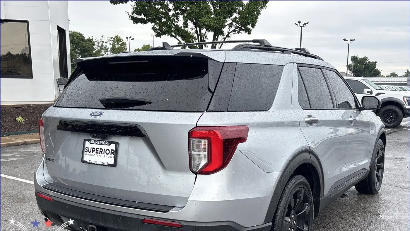 2024 Ford Explorer ST-Line