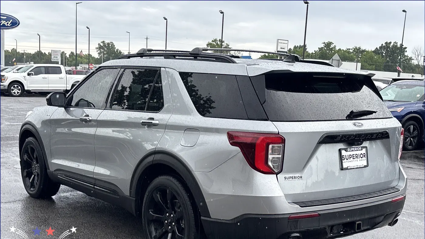 2024 Ford Explorer ST-Line