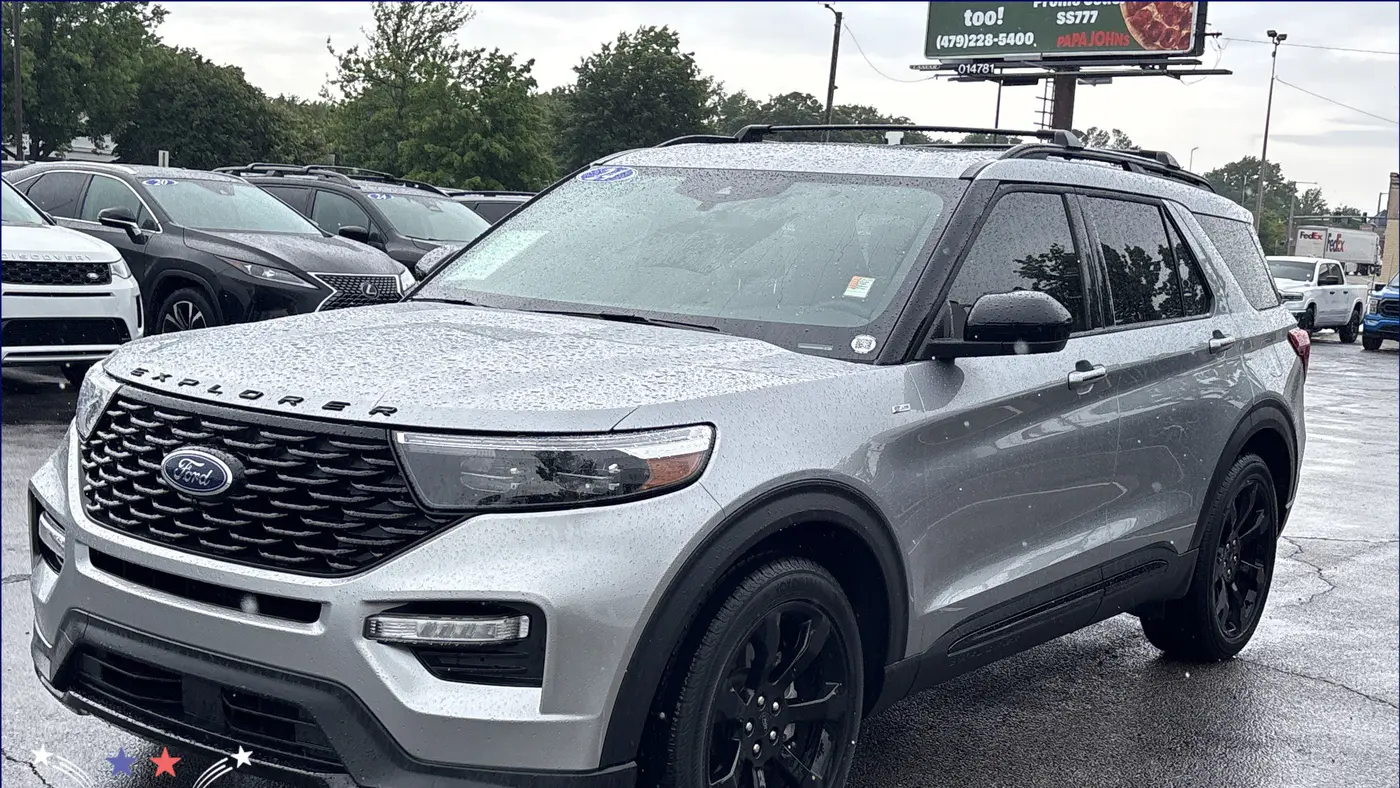 2024 Ford Explorer ST-Line