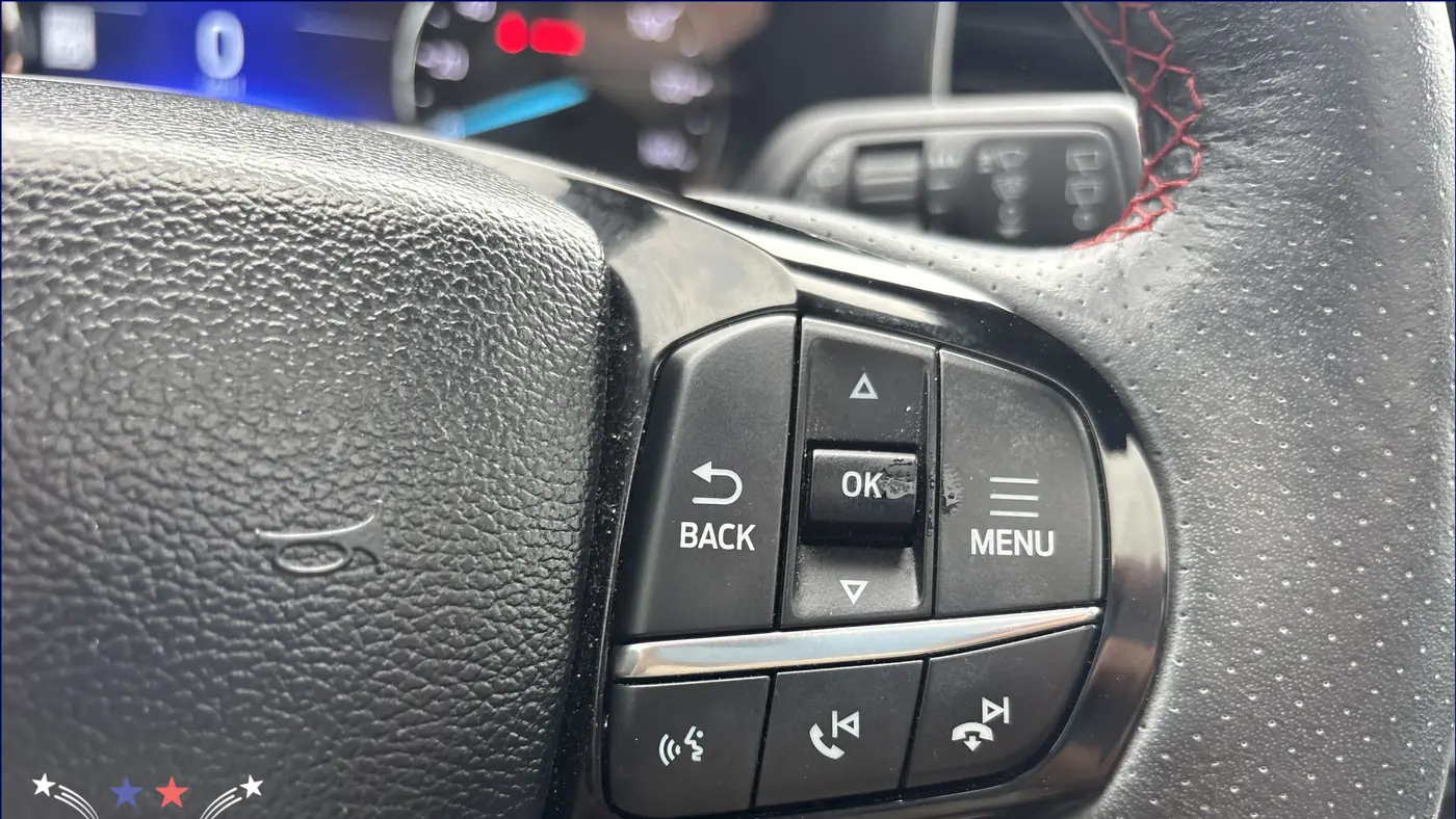 2024 Ford Explorer ST-Line