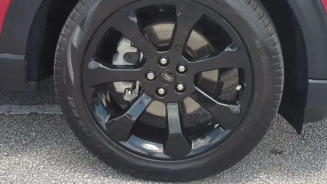 2024 Ford Explorer ST-Line