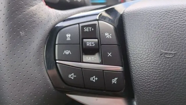 2024 Ford Explorer ST-Line