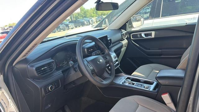 2023 Ford Explorer Base