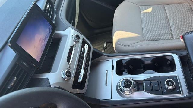 2023 Ford Explorer Base