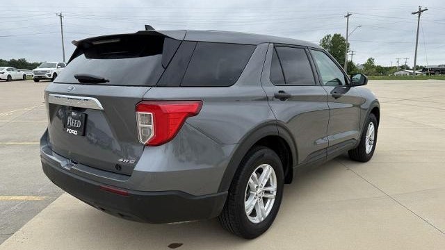 2023 Ford Explorer Base