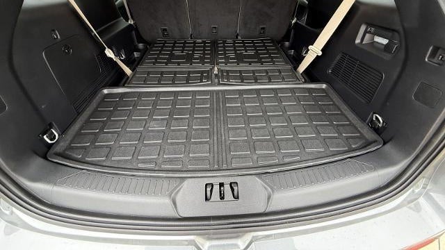 2023 Ford Explorer Base