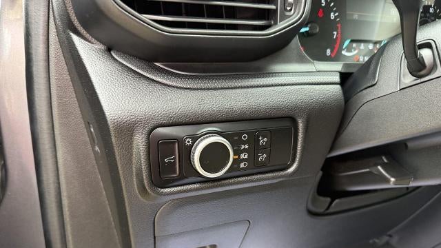 2023 Ford Explorer Base