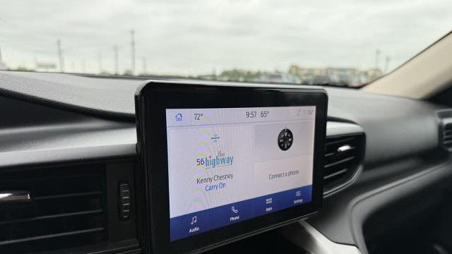 2023 Ford Explorer Base