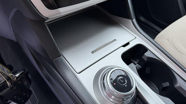 2023 Ford Explorer Base