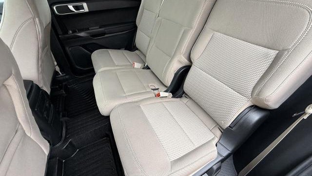 2023 Ford Explorer Base