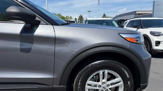 2022 Ford Explorer Base