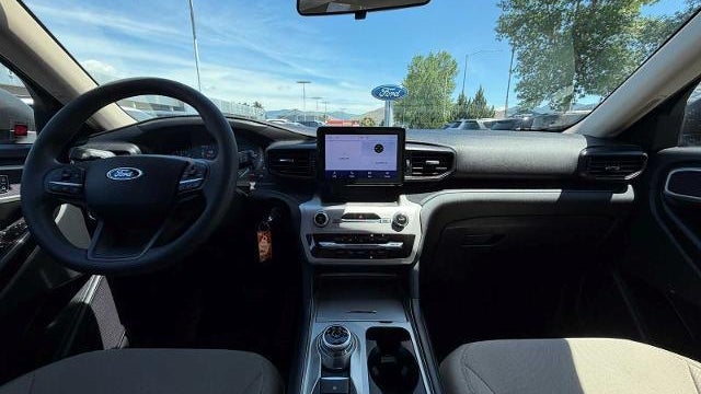 2022 Ford Explorer Base