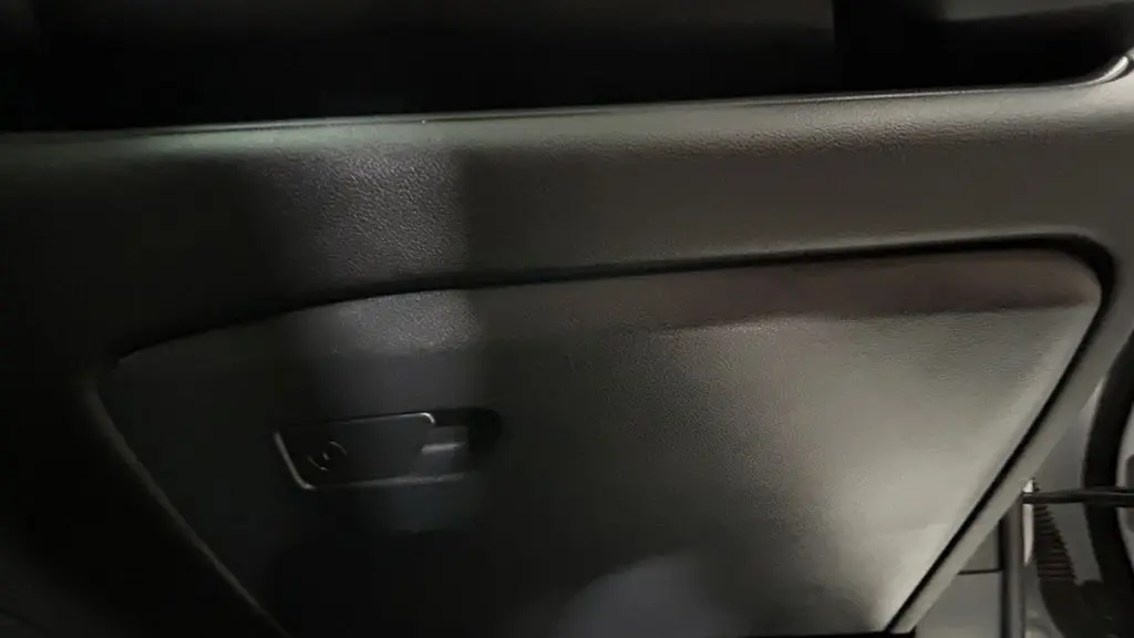 2023 Ford Explorer Base
