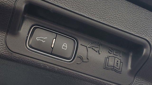 2022 Ford Explorer Base