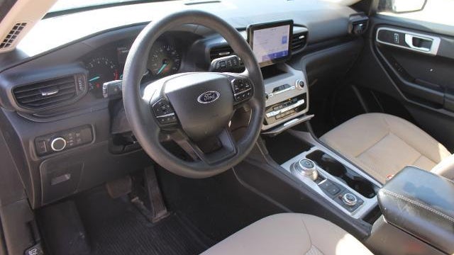 2023 Ford Explorer Base