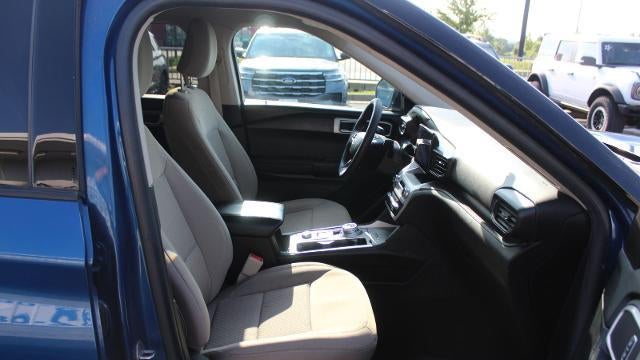 2023 Ford Explorer Base