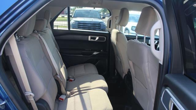 2023 Ford Explorer Base