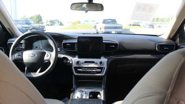2023 Ford Explorer Base