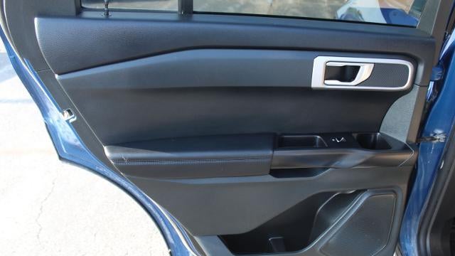 2023 Ford Explorer Base