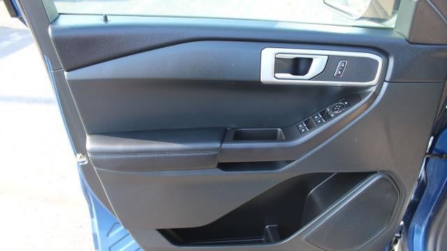 2023 Ford Explorer Base