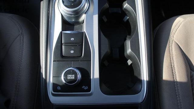 2023 Ford Explorer Base