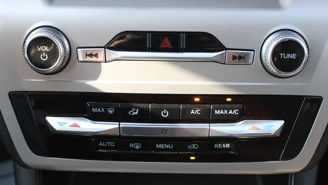 2023 Ford Explorer Base