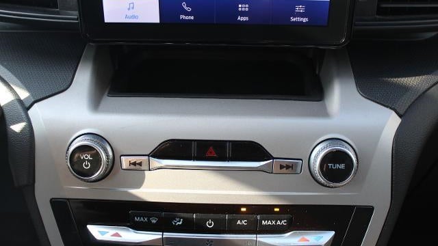 2023 Ford Explorer Base