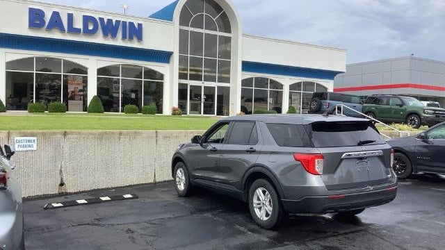 2023 Ford Explorer Base