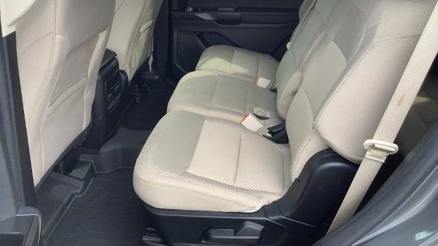 2023 Ford Explorer Base