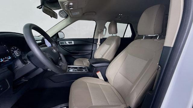 2021 Ford Explorer Base